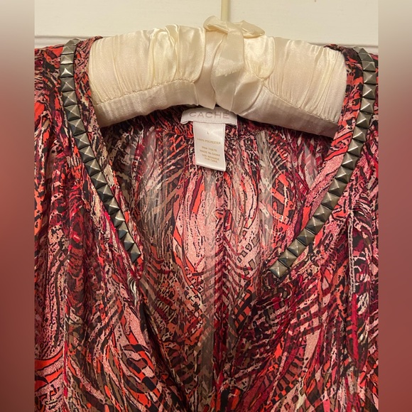 Cache sheer top. - Picture 2 of 5